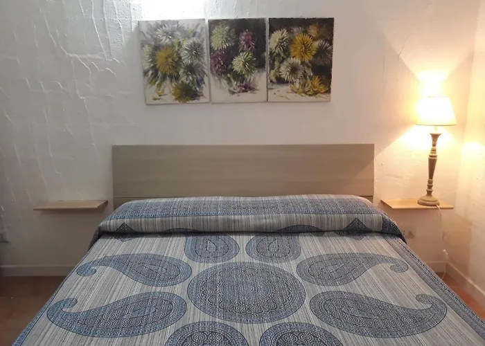 Monolocale Arianna Con Giardino Privato E Piscina شقة