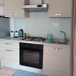 Monolocale Arianna Con Giardino Privato E Piscina Όλμπια