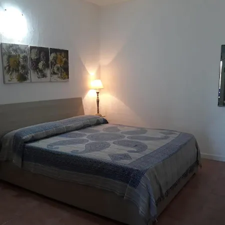 Daire Monolocale Arianna Con Giardino Privato E Piscina